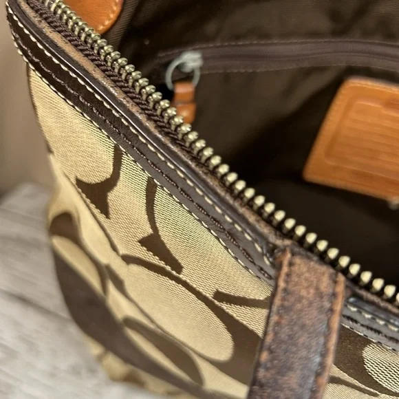 Coach Canvas Shoulder Bag - Picture 15 of 15